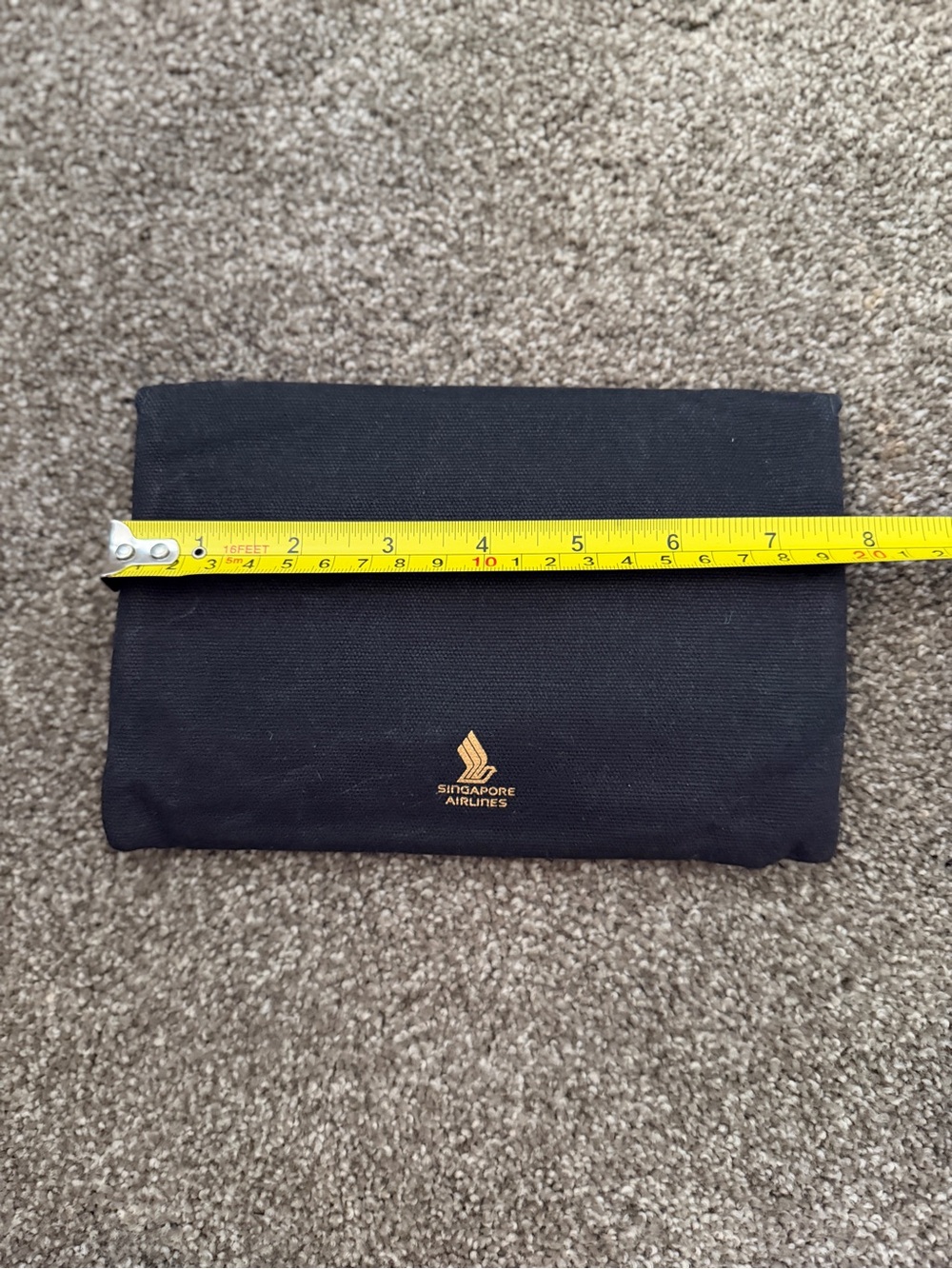 Le Labo Black Canvas Toiletry Pouch - Picture 2 of 5